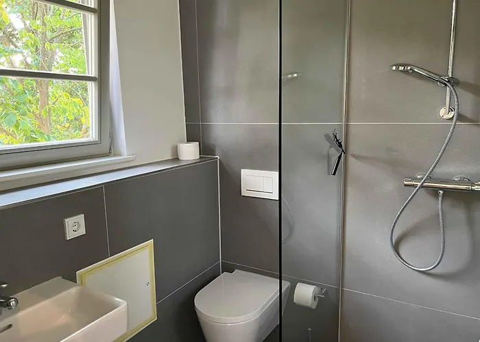 Forsthaus Barsdorf *